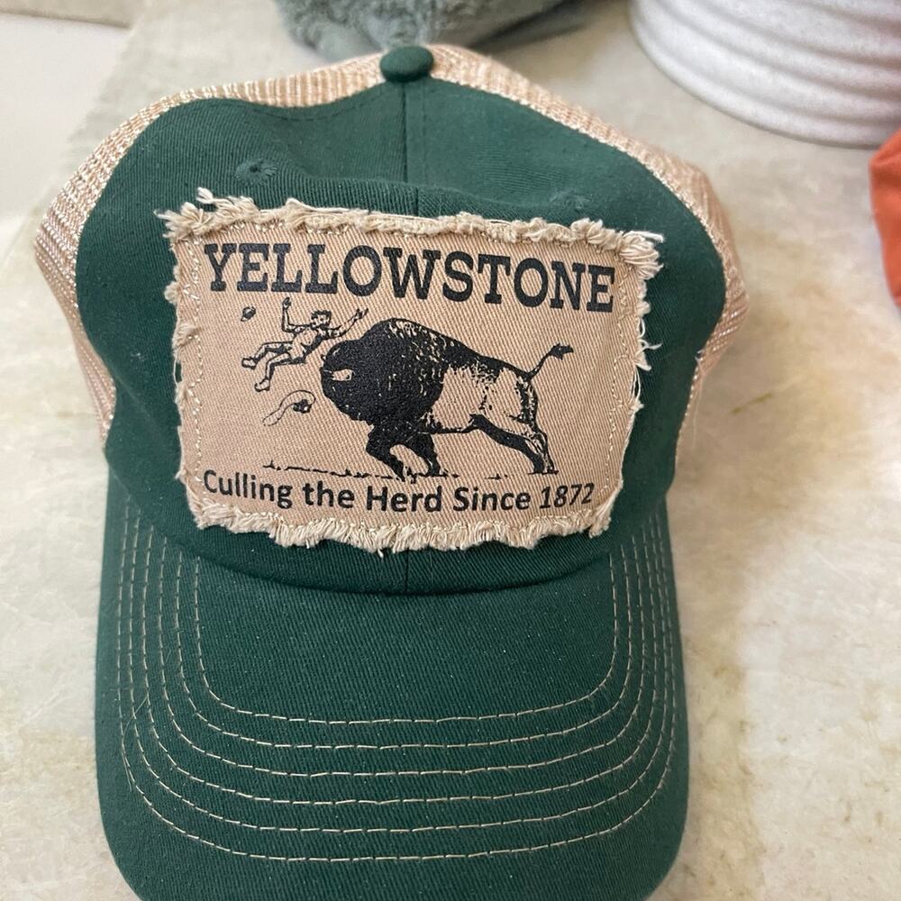 Yellowstone snap back trucker Hat